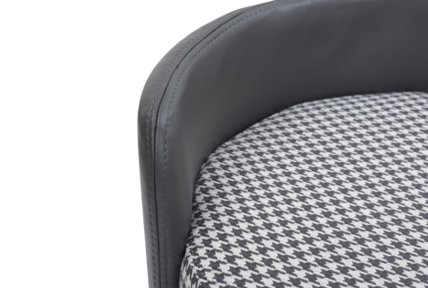 Turin-pouf by simplysofas.in